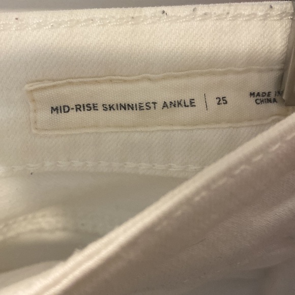 PacSun Distressed Mid-Rise Skinniest Ankle Jeans - Picture 4 of 5